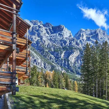 The Wooden House Cortina Cortina dʼAmpezzo